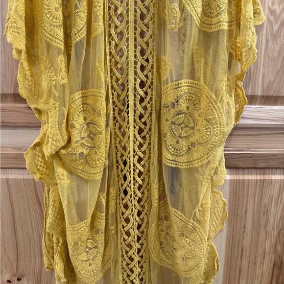 Do Everything in Love Mustard Lace Cardigan Kimono Beach Cover Up One Size - Picture 10 of 13